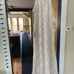 BHLDN Tadashi Shoji Vista Gown 23 BHLDN Tadashi Shoji Vista Gown -Adina's Brida store 1600x 1 bbe5051a de1e 4261 bb18 0dfa00724dad