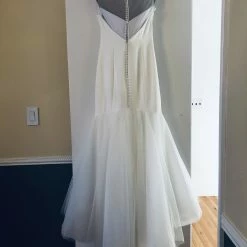 BHLDN Theia Holmes Gown 27 BHLDN Theia Holmes Gown -Adina's Brida store 1600x 1 bf068ea8 e834 4dfa a489 5c5d94c17652