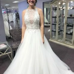 Maggie Sottero - Lisette Sample Gown -Adina's Brida store 1600x 3 26a5eef1 dcc9 4cd7 8324 d24b67f05bd4