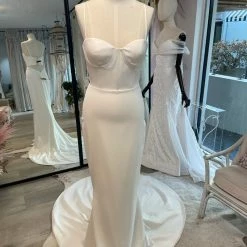 Chosen By KYHA - Victoria Sample Gown 22 Chosen By KYHA - Victoria Sample Gown -Adina's Brida store 1600x 3 76d8a503 98c2 4312 90d9 34849b85460c