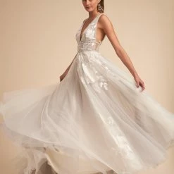 BHLDN Willowby Hearst Galatea Gown 35 BHLDN Willowby Hearst Galatea Gown -Adina's Brida store 1600x 49dd470a 4844 477b 8041 31b0c17f2615