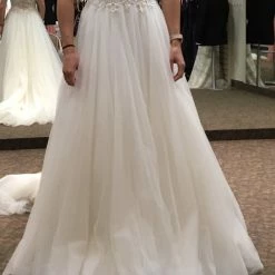 Maggie Sottero - Lisette Sample Gown -Adina's Brida store 1600x 4 8814d849 77cd 4c97 8fa4 ac0eda29664c