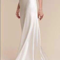 BHLDN Catherine Deane Mae Skirt 14 BHLDN Catherine Deane Mae Skirt -Adina's Brida store 1600x 6 5bf9dd5d 3c3d 4735 9641 58cf39bf227a