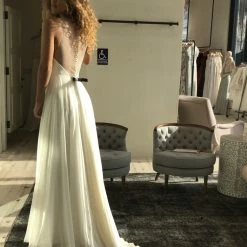 BHLDN Jenny Yoo Conrad Gown - Defects 43 BHLDN Jenny Yoo Conrad Gown - Defects -Adina's Brida store 1600x 6 768f9cef 8bbc 4a64 8c92 1f6339076ca1