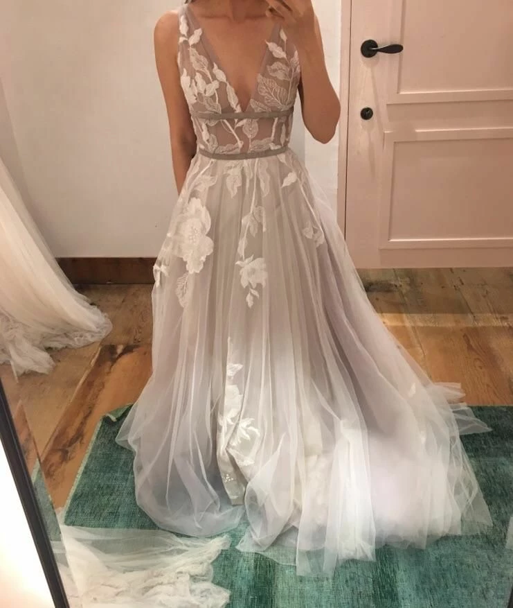 BHLDN Willowby Hearst Galatea Gown 15 BHLDN Willowby Hearst Galatea Gown - Image 13