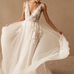 BHLDN Willowby Hearst Galatea Gown 39 BHLDN Willowby Hearst Galatea Gown -Adina's Brida store 44638658 007 a