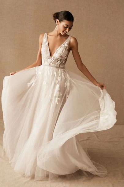 BHLDN Willowby Hearst Galatea Gown 17 BHLDN Willowby Hearst Galatea Gown - Image 15