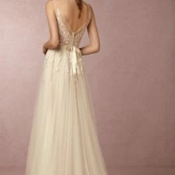 BHLDN Willowby Reagan Gown 22 BHLDN Willowby Reagan Gown -Adina's Brida store 650x 8ef7b6c8 0c8b 406a 9c22 31aec5ff3636