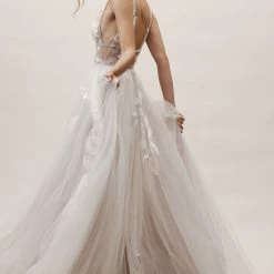 BHLDN Willowby Hearst Galatea Gown 38 BHLDN Willowby Hearst Galatea Gown -Adina's Brida store 660988cdb043bf993acc3f631e4f55ee