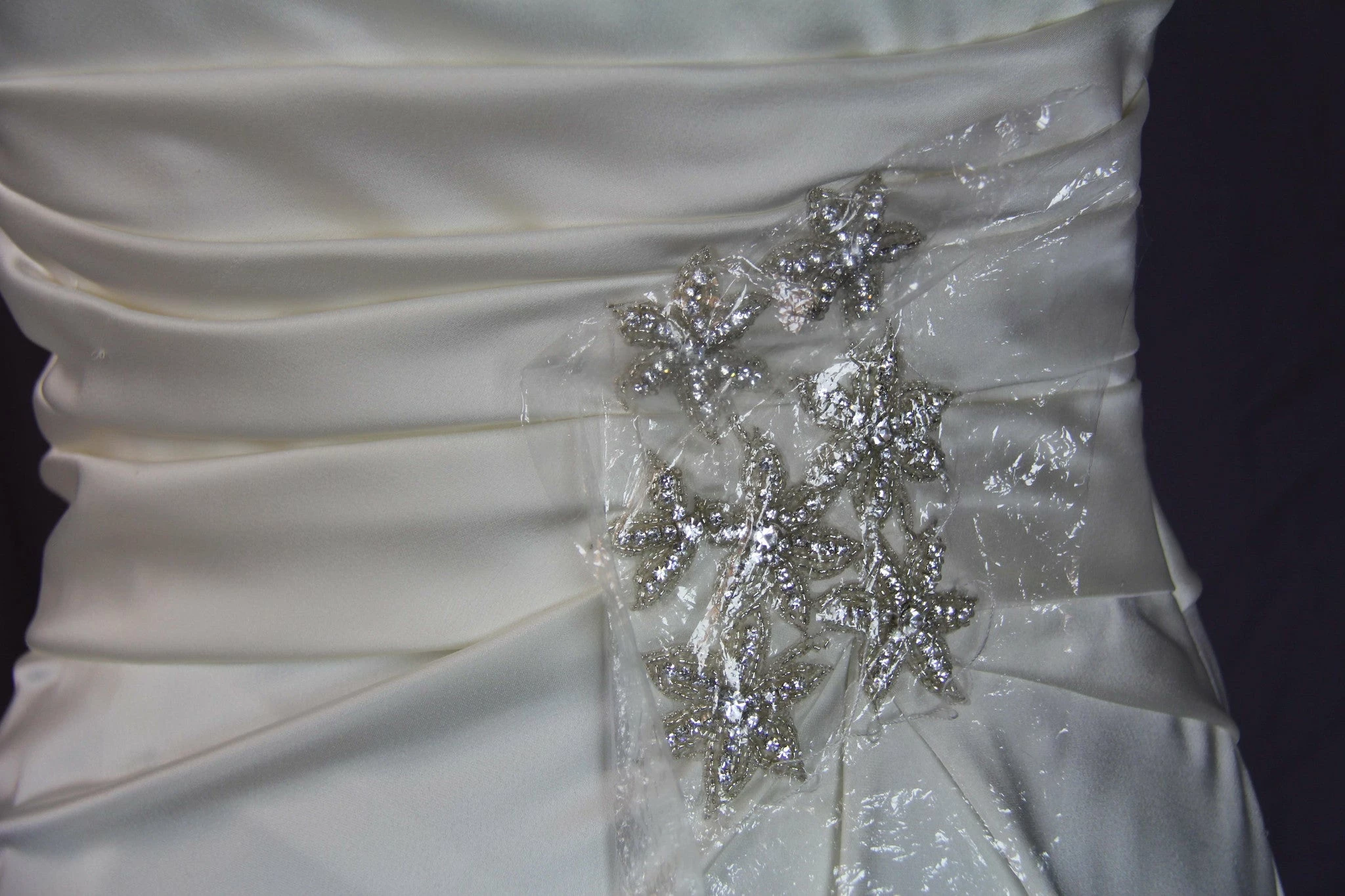 Pronovias - Ugarte Sample Gown - Image 7