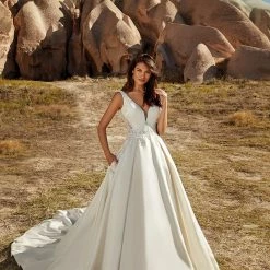 Eddy K - Vida Sample Gown