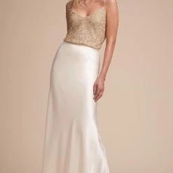 BHLDN Catherine Deane Mae Skirt 19 BHLDN Catherine Deane Mae Skirt -Adina's Brida store ea9e95d072b025a5d39212c9bfd50040 scaled