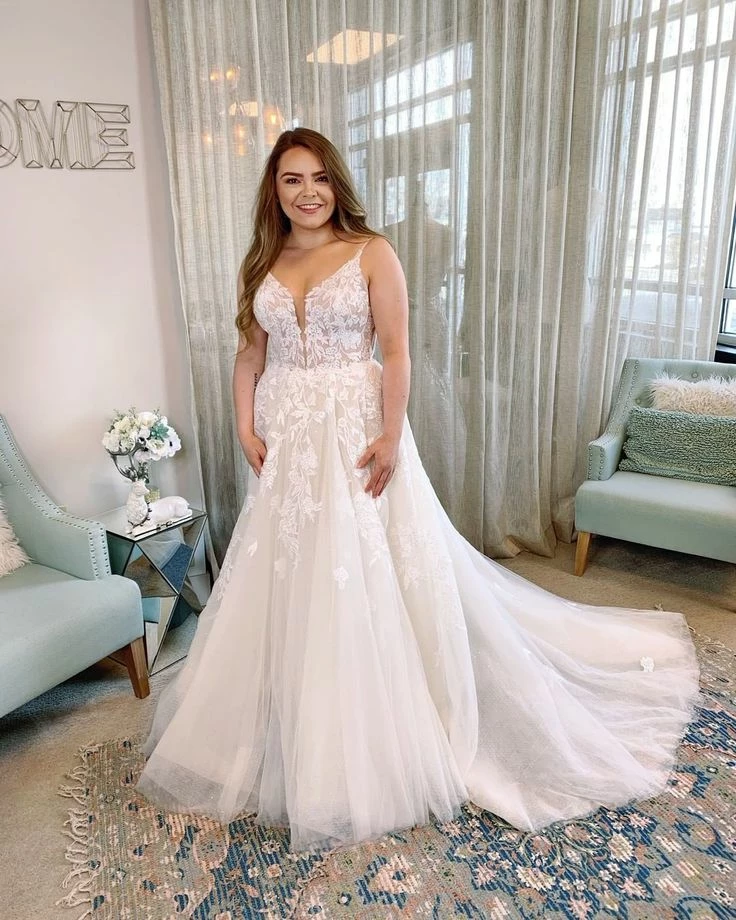 Martina Liana - 1214 Sample Gown - Image 7