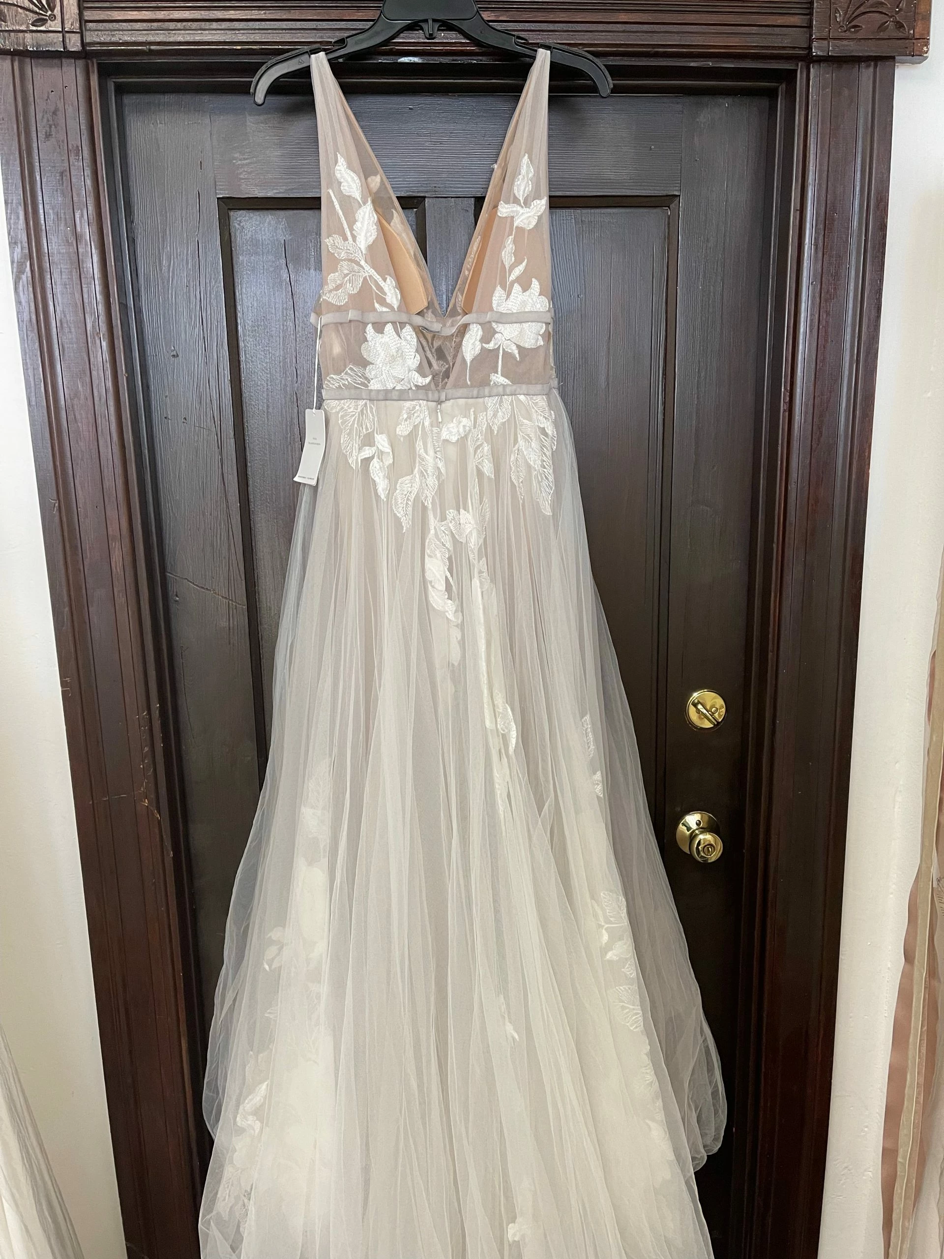 BHLDN Willowby Hearst Galatea Gown 24 BHLDN Willowby Hearst Galatea Gown - Image 22