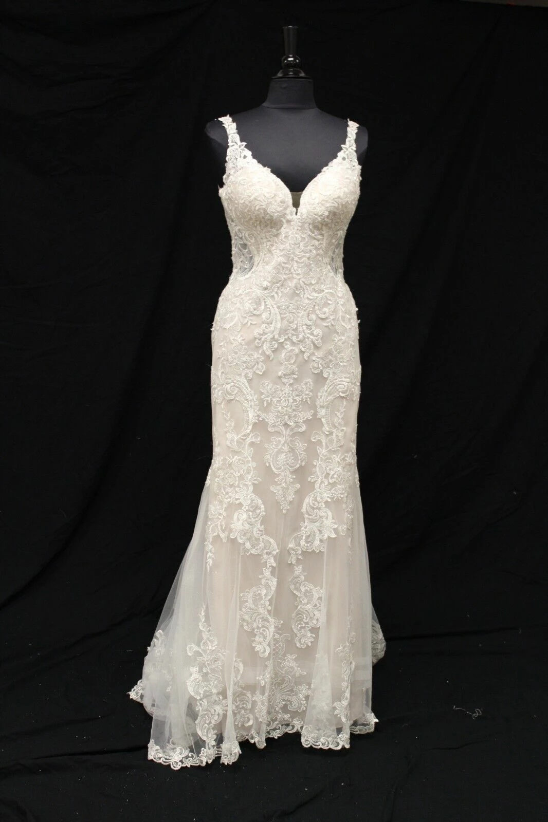 Stella York - 7100 Sample Gown - Image 10