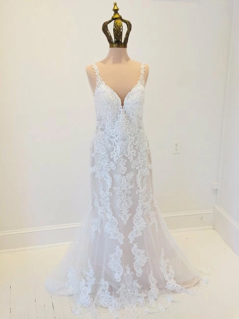 Stella York - 7100 Sample Gown - Image 9